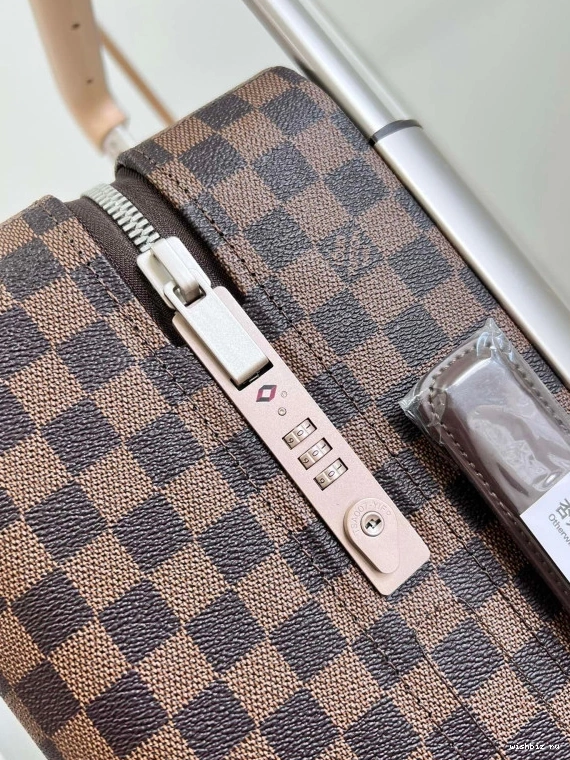 WIS Louis HORIZON Vuitton 55 0708